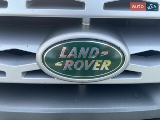 Синий Ленд Ровер Фрилендер, объемом двигателя 2.18 л и пробегом 240 тыс. км за 13300 $, фото 8 на Automoto.ua