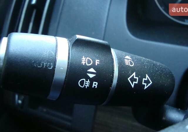 Синий Ленд Ровер Фрилендер, объемом двигателя 2 л и пробегом 235 тыс. км за 11200 $, фото 25 на Automoto.ua