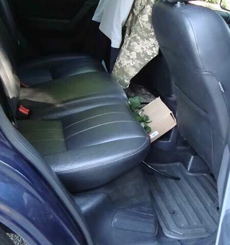 Синий Ленд Ровер Фрилендер, объемом двигателя 2 л и пробегом 235 тыс. км за 11200 $, фото 31 на Automoto.ua