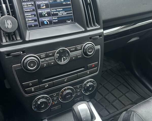 Синій Ленд Ровер Freelander, об'ємом двигуна 2 л та пробігом 220 тис. км за 11300 $, фото 22 на Automoto.ua