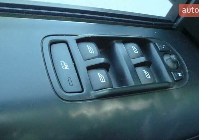 Синий Ленд Ровер Фрилендер, объемом двигателя 2 л и пробегом 235 тыс. км за 11200 $, фото 10 на Automoto.ua