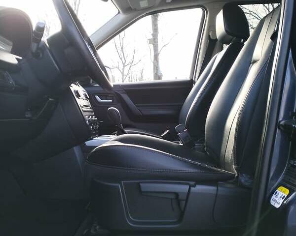 Синій Ленд Ровер Freelander, об'ємом двигуна 2.2 л та пробігом 227 тис. км за 14300 $, фото 79 на Automoto.ua
