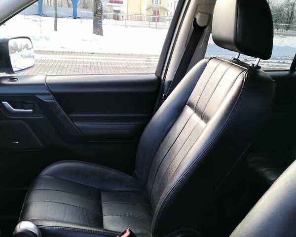 Синий Ленд Ровер Фрилендер, объемом двигателя 2.2 л и пробегом 233 тыс. км за 14300 $, фото 46 на Automoto.ua