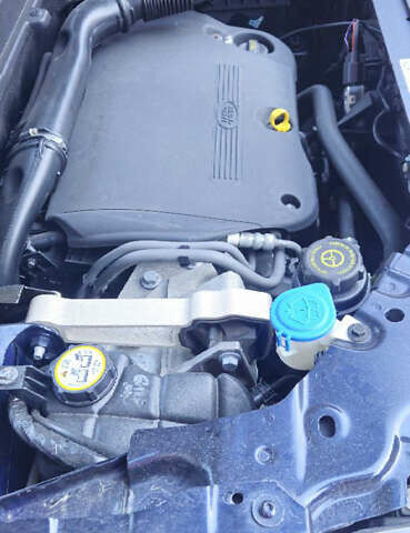 Синий Ленд Ровер Фрилендер, объемом двигателя 2.18 л и пробегом 201 тыс. км за 14500 $, фото 8 на Automoto.ua