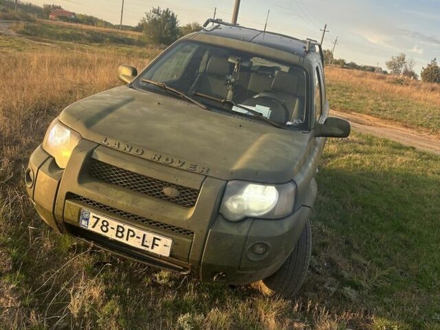 Зелений Ленд Ровер Freelander, об'ємом двигуна 2 л та пробігом 423 тис. км за 2997 $, фото 2 на Automoto.ua