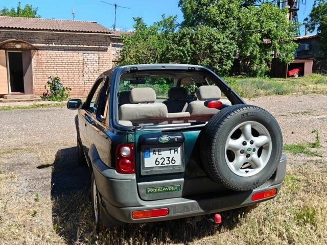 Зелений Ленд Ровер Freelander, об'ємом двигуна 1.8 л та пробігом 291 тис. км за 4304 $, фото 11 на Automoto.ua