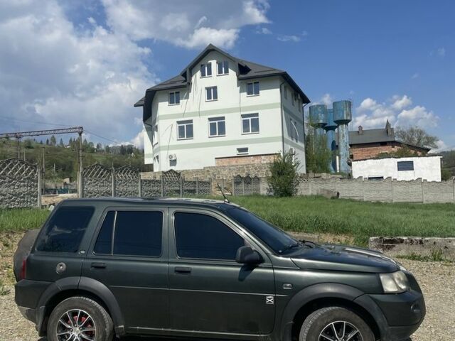Зелений Ленд Ровер Freelander, об'ємом двигуна 2 л та пробігом 328 тис. км за 8300 $, фото 1 на Automoto.ua