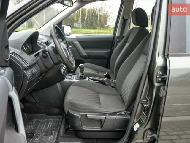 Зеленый Ленд Ровер Фрилендер, объемом двигателя 2.2 л и пробегом 242 тыс. км за 3533 $, фото 3 на Automoto.ua