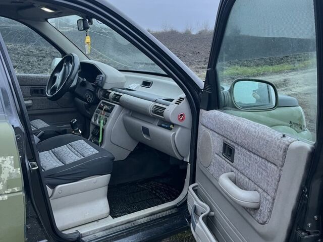 Зеленый Ленд Ровер Фрилендер, объемом двигателя 2 л и пробегом 320 тыс. км за 2300 $, фото 7 на Automoto.ua