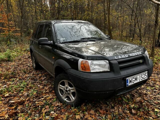 Зеленый Ленд Ровер Фрилендер, объемом двигателя 2 л и пробегом 3 тыс. км за 1551 $, фото 5 на Automoto.ua