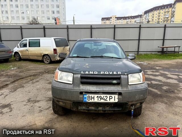 Зелений Ленд Ровер Freelander, об'ємом двигуна 2 л та пробігом 350 тис. км за 2750 $, фото 1 на Automoto.ua