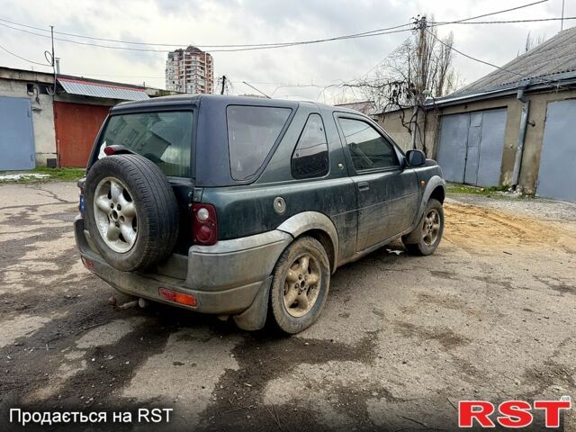 Зелений Ленд Ровер Freelander, об'ємом двигуна 2 л та пробігом 350 тис. км за 2750 $, фото 4 на Automoto.ua