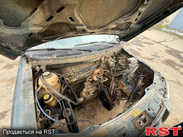 Зелений Ленд Ровер Freelander, об'ємом двигуна 2 л та пробігом 350 тис. км за 2750 $, фото 12 на Automoto.ua