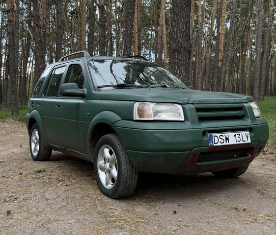 Зелений Ленд Ровер Freelander, об'ємом двигуна 2 л та пробігом 325 тис. км за 1537 $, фото 2 на Automoto.ua