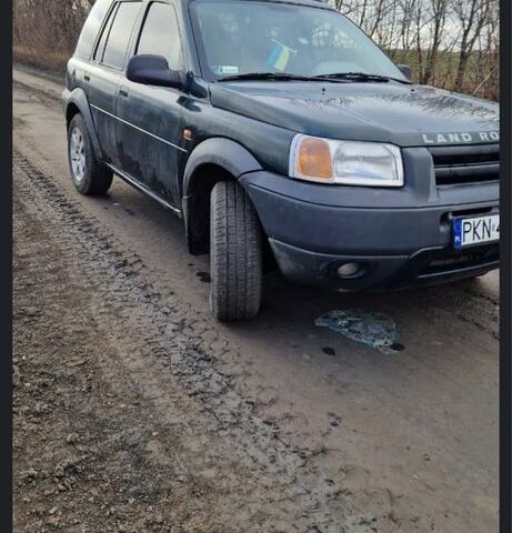 Зеленый Ленд Ровер Фрилендер, объемом двигателя 2 л и пробегом 300 тыс. км за 3000 $, фото 4 на Automoto.ua