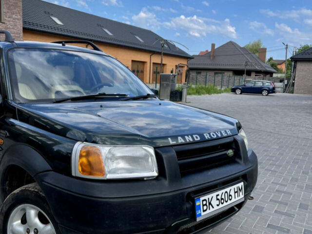 Зелений Ленд Ровер Freelander, об'ємом двигуна 1.8 л та пробігом 175 тис. км за 4200 $, фото 6 на Automoto.ua