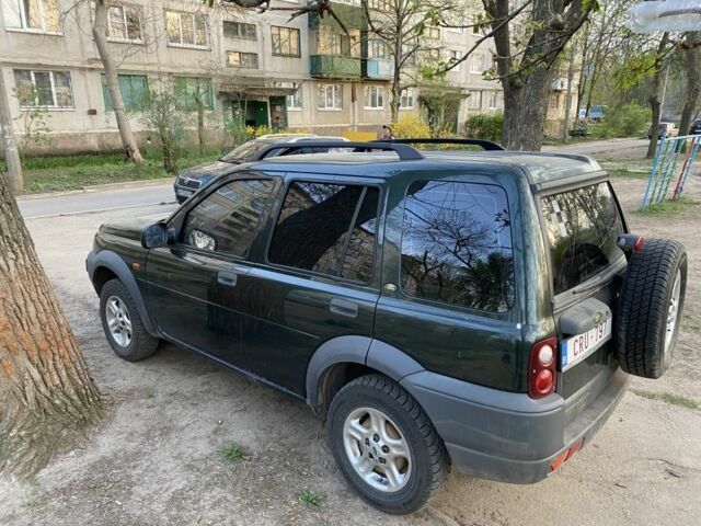 Зелений Ленд Ровер Freelander, об'ємом двигуна 2 л та пробігом 291 тис. км за 4300 $, фото 1 на Automoto.ua