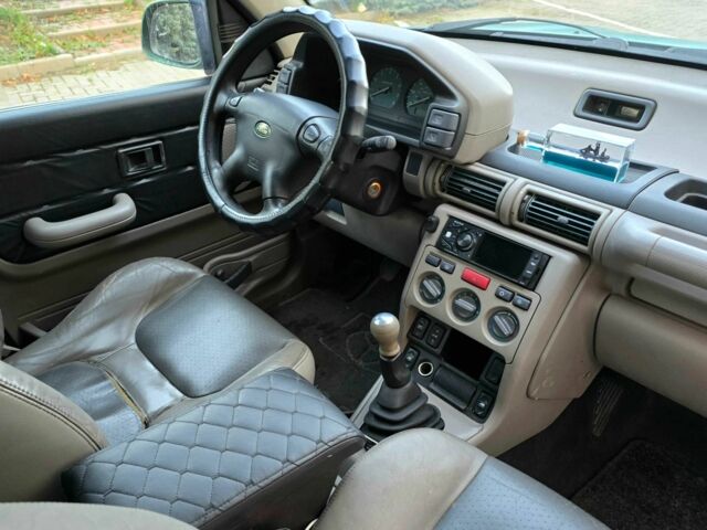 Зелений Ленд Ровер Freelander, об'ємом двигуна 1.8 л та пробігом 200 тис. км за 2007 $, фото 12 на Automoto.ua