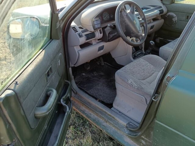 Зелений Ленд Ровер Freelander, об'ємом двигуна 2 л та пробігом 160 тис. км за 3000 $, фото 6 на Automoto.ua