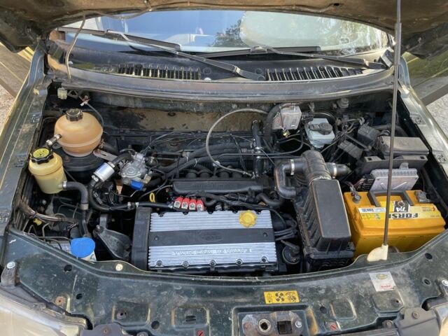 Зелений Ленд Ровер Freelander, об'ємом двигуна 1.8 л та пробігом 219 тис. км за 3700 $, фото 12 на Automoto.ua