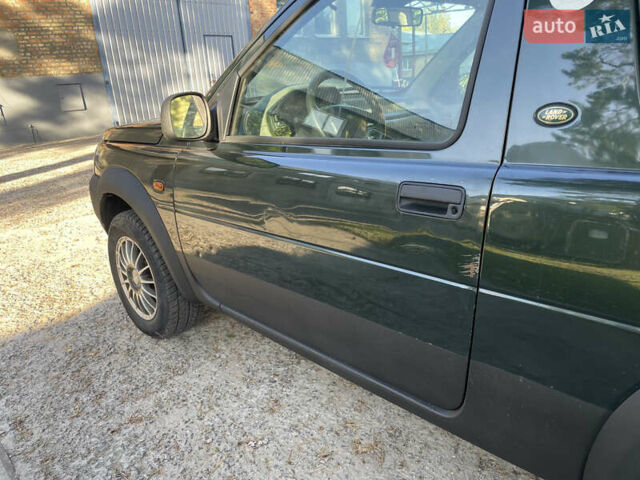 Зелений Ленд Ровер Freelander, об'ємом двигуна 1.8 л та пробігом 219 тис. км за 3700 $, фото 6 на Automoto.ua