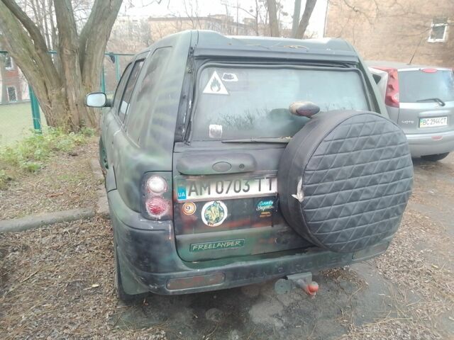 Зелений Ленд Ровер Freelander, об'ємом двигуна 2 л та пробігом 275 тис. км за 2858 $, фото 2 на Automoto.ua