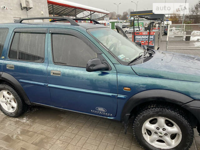 Зелений Ленд Ровер Freelander, об'ємом двигуна 2 л та пробігом 250 тис. км за 5500 $, фото 2 на Automoto.ua