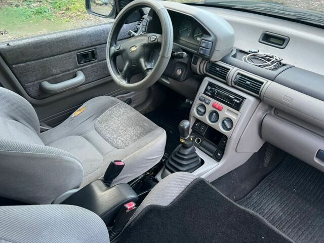 Зелений Ленд Ровер Freelander, об'ємом двигуна 2 л та пробігом 200 тис. км за 3000 $, фото 5 на Automoto.ua