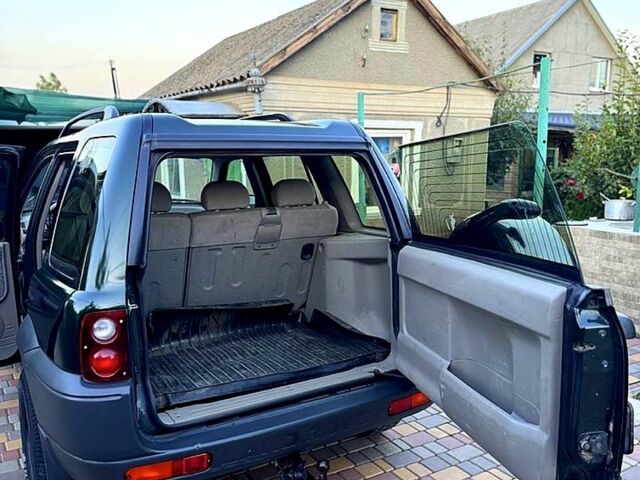 Зеленый Ленд Ровер Фрилендер, объемом двигателя 2 л и пробегом 0 тыс. км за 2500 $, фото 5 на Automoto.ua