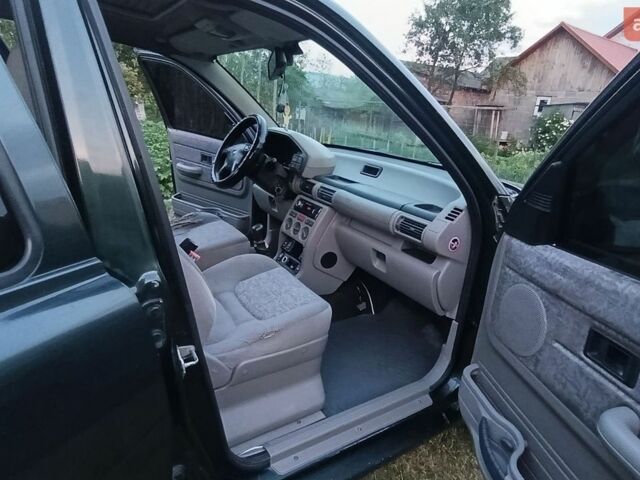 Зелений Ленд Ровер Freelander, об'ємом двигуна 1.99 л та пробігом 260 тис. км за 4250 $, фото 5 на Automoto.ua