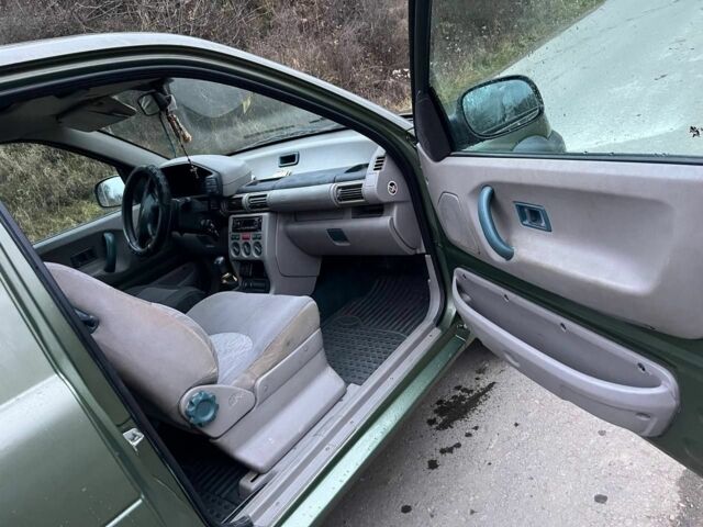 Зеленый Ленд Ровер Фрилендер, объемом двигателя 2 л и пробегом 240 тыс. км за 2300 $, фото 5 на Automoto.ua