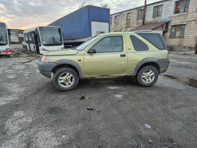 Зеленый Ленд Ровер Фрилендер, объемом двигателя 2 л и пробегом 100 тыс. км за 1500 $, фото 3 на Automoto.ua