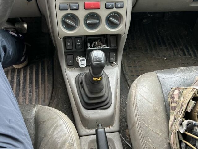 Зелений Ленд Ровер Freelander, об'ємом двигуна 0 л та пробігом 386 тис. км за 2500 $, фото 7 на Automoto.ua
