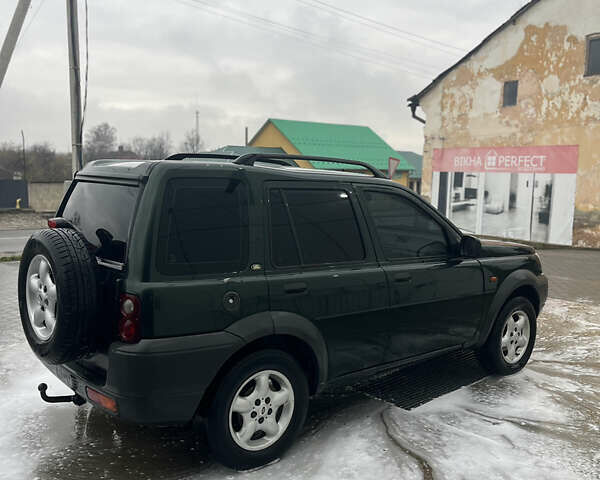 Зелений Ленд Ровер Freelander, об'ємом двигуна 2 л та пробігом 400 тис. км за 4999 $, фото 7 на Automoto.ua