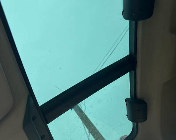 Зеленый Ленд Ровер Фрилендер, объемом двигателя 1.95 л и пробегом 412 тыс. км за 5800 $, фото 12 на Automoto.ua