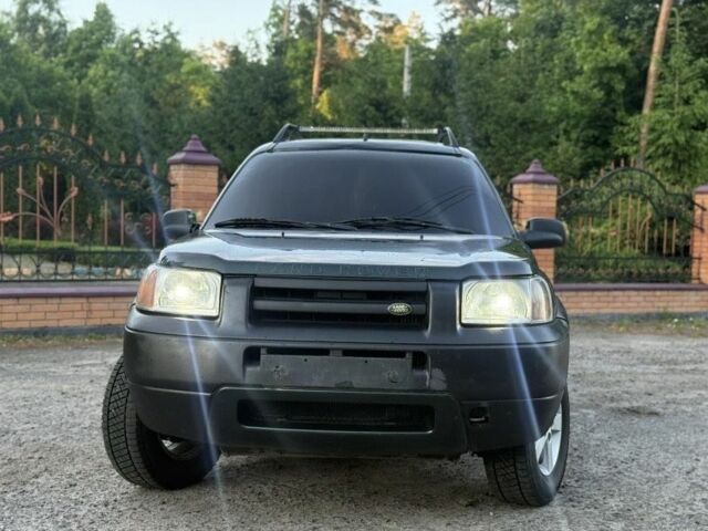 Зелений Ленд Ровер Freelander, об'ємом двигуна 2 л та пробігом 270 тис. км за 3898 $, фото 5 на Automoto.ua
