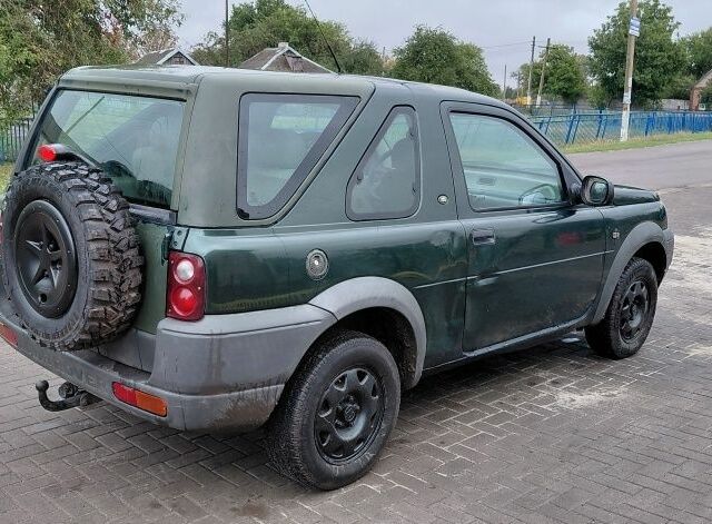 Зелений Ленд Ровер Freelander, об'ємом двигуна 0 л та пробігом 320 тис. км за 2100 $, фото 3 на Automoto.ua