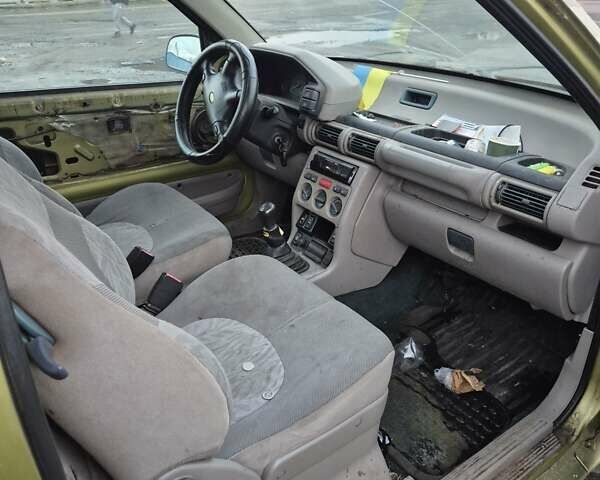 Зеленый Ленд Ровер Фрилендер, объемом двигателя 1.8 л и пробегом 100 тыс. км за 1500 $, фото 6 на Automoto.ua