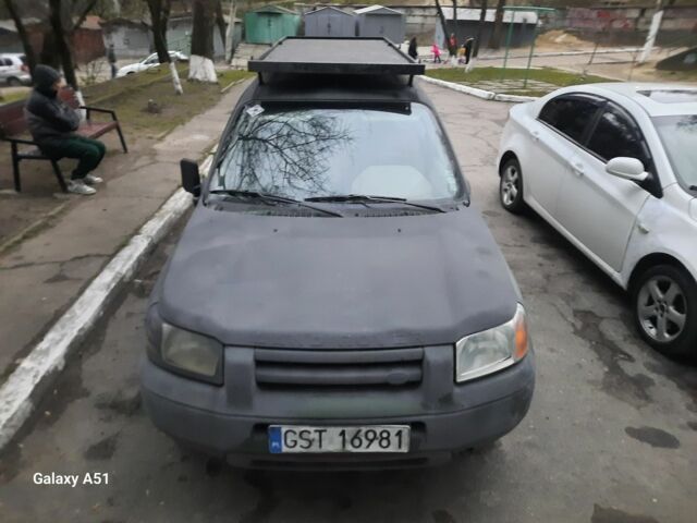 Зеленый Ленд Ровер Фрилендер, объемом двигателя 2 л и пробегом 365 тыс. км за 1450 $, фото 5 на Automoto.ua