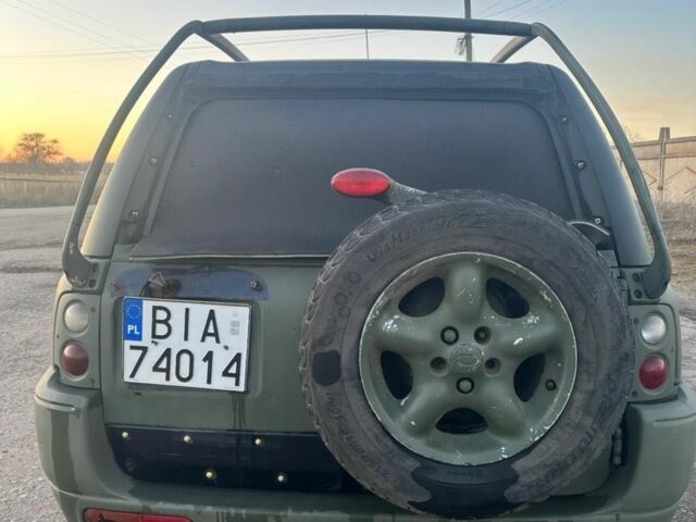 Зеленый Ленд Ровер Фрилендер, объемом двигателя 2 л и пробегом 326 тыс. км за 999 $, фото 3 на Automoto.ua