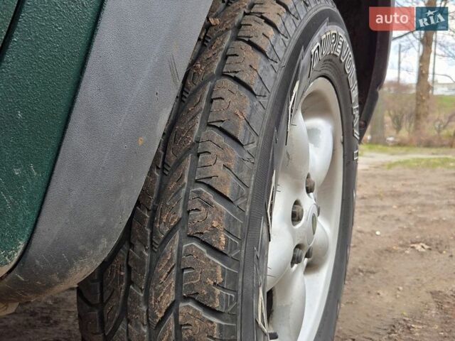 Зеленый Ленд Ровер Фрилендер, объемом двигателя 2 л и пробегом 300 тыс. км за 2200 $, фото 9 на Automoto.ua