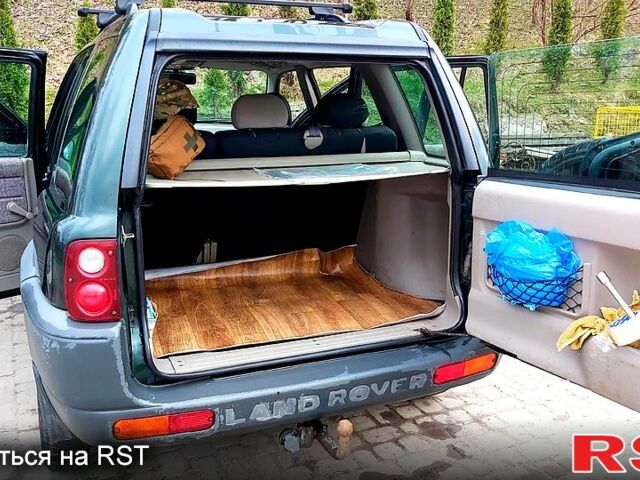 Зелений Ленд Ровер Freelander, об'ємом двигуна 2 л та пробігом 366 тис. км за 3500 $, фото 4 на Automoto.ua