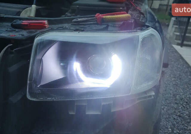 Зеленый Ленд Ровер Фрилендер, объемом двигателя 1.95 л и пробегом 412 тыс. км за 5800 $, фото 7 на Automoto.ua