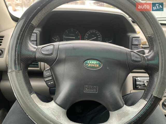 Зеленый Ленд Ровер Фрилендер, объемом двигателя 1.95 л и пробегом 310 тыс. км за 4800 $, фото 12 на Automoto.ua