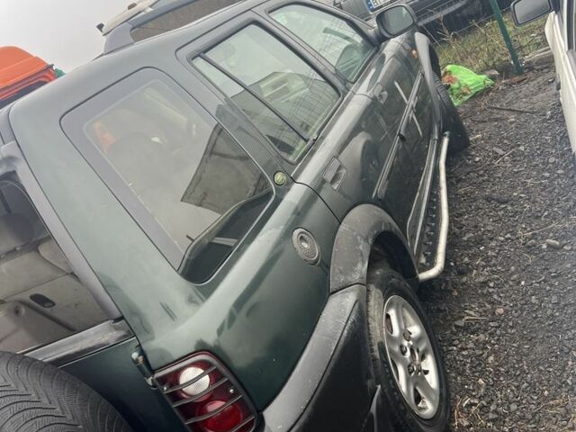 Зелений Ленд Ровер Freelander, об'ємом двигуна 2 л та пробігом 150 тис. км за 1700 $, фото 1 на Automoto.ua