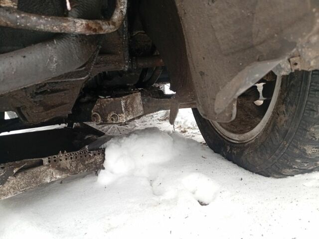 Зелений Ленд Ровер Freelander, об'ємом двигуна 0 л та пробігом 210 тис. км за 1389 $, фото 4 на Automoto.ua