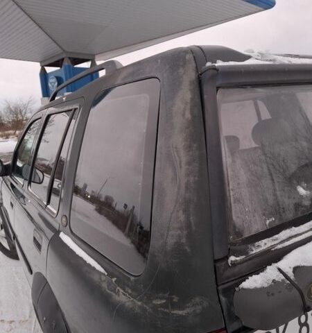 Зеленый Ленд Ровер Фрилендер, объемом двигателя 1.95 л и пробегом 220 тыс. км за 3200 $, фото 8 на Automoto.ua