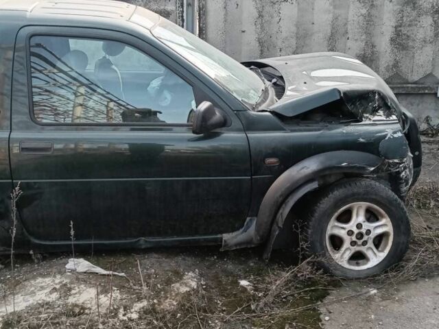 Зелений Ленд Ровер Freelander, об'ємом двигуна 2 л та пробігом 270 тис. км за 1300 $, фото 2 на Automoto.ua