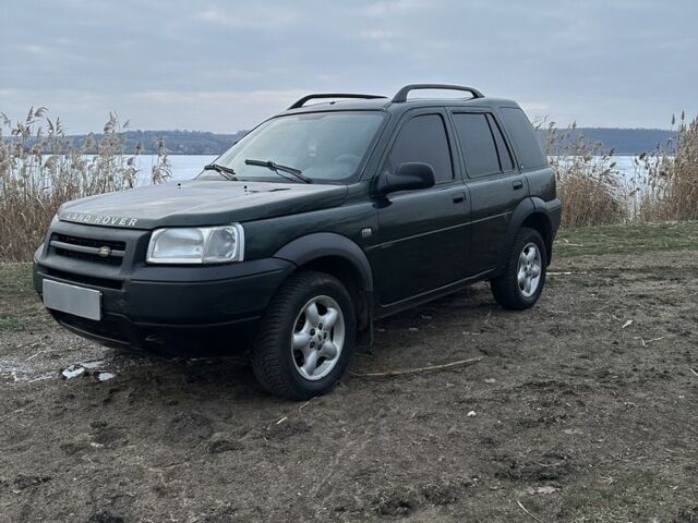 Зелений Ленд Ровер Freelander, об'ємом двигуна 2 л та пробігом 321 тис. км за 2550 $, фото 1 на Automoto.ua