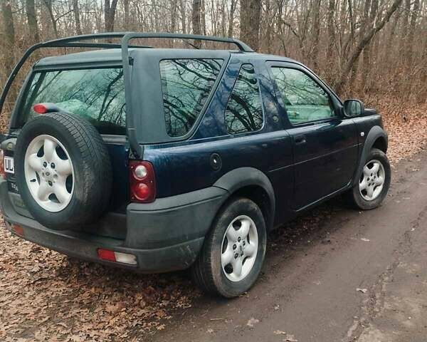 Зеленый Ленд Ровер Фрилендер, объемом двигателя 2 л и пробегом 290 тыс. км за 3224 $, фото 6 на Automoto.ua